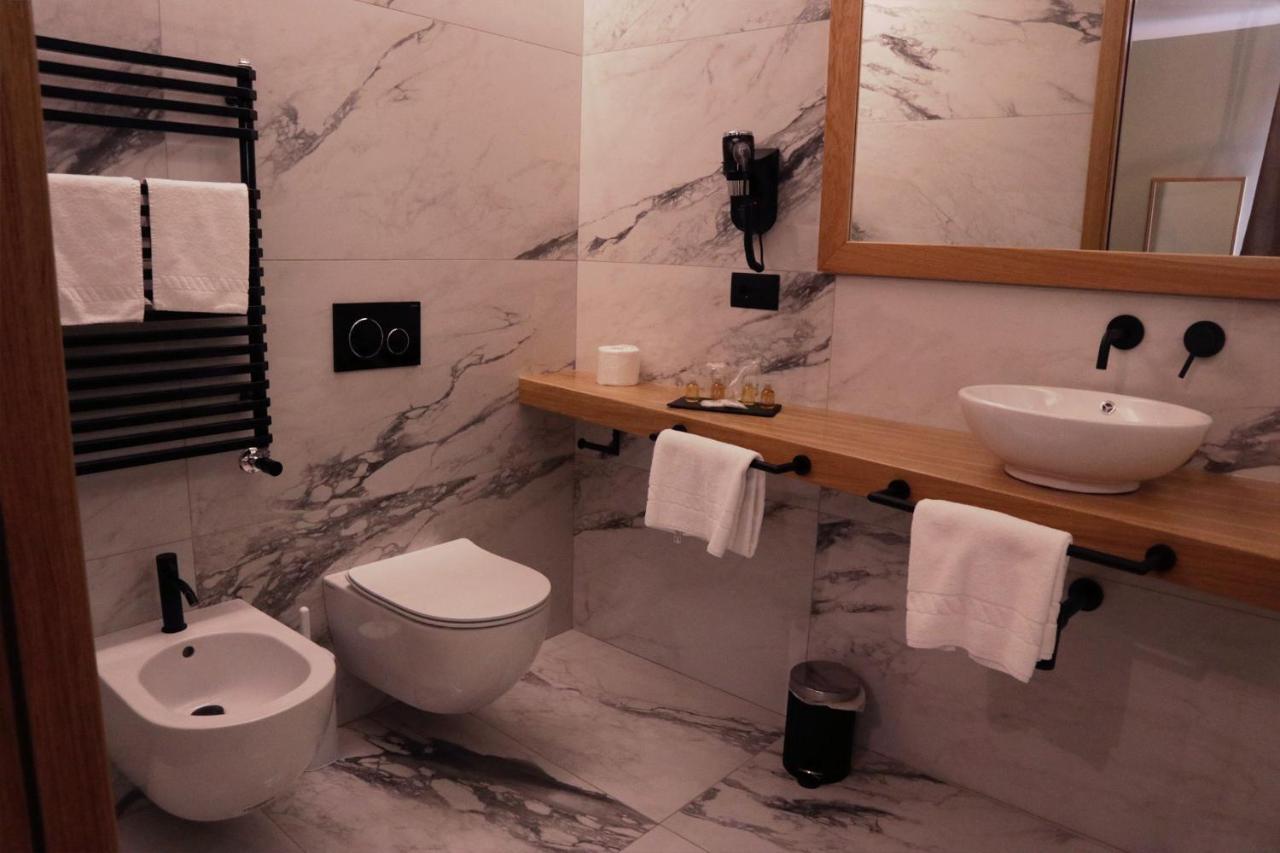 Manhattan Room & Suite Bari Luaran gambar