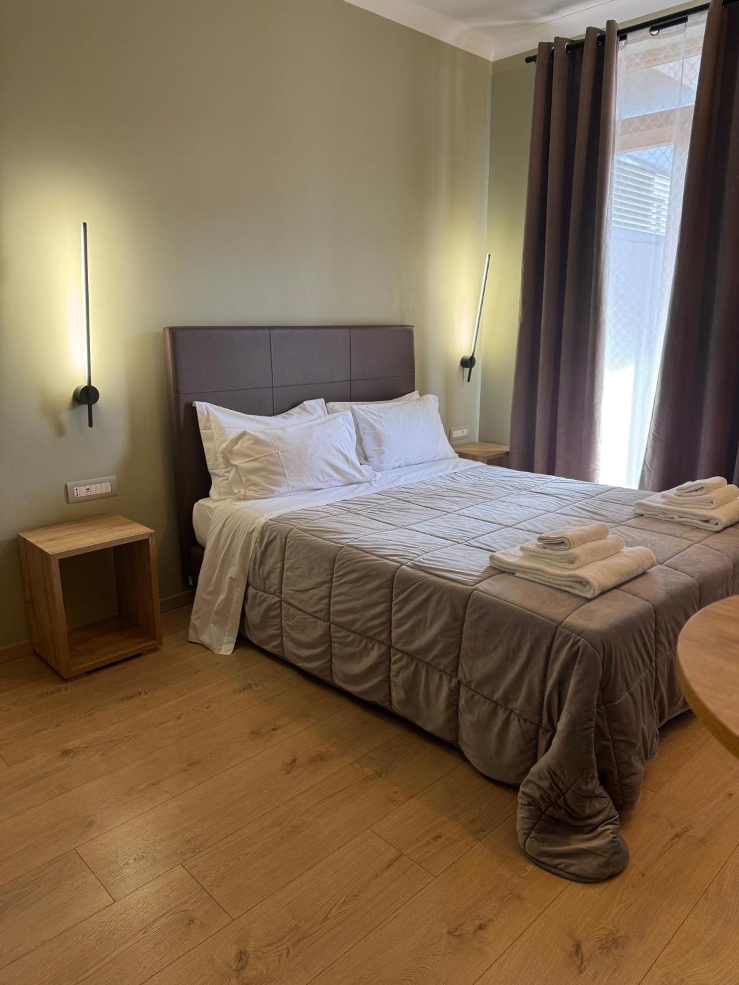 Manhattan Room & Suite Bari Luaran gambar